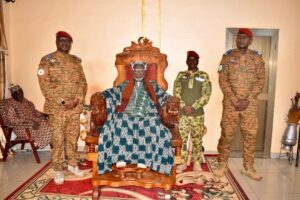 FB_IMG_1765613163495-300x200 Burkina - Institut de l’Enseignement Militaire Supérieur / Tiéfo Amoro : Immersion dans le Guiriko