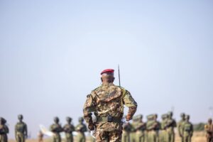 FB_IMG_1766253755626-300x200 AES : Remise de l’Étendard à la Force unifiée par le Général d’Armée Assimi GOÏTA