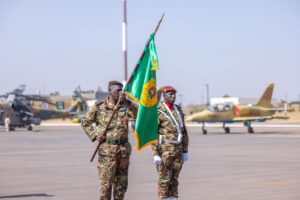 FB_IMG_1766253805244-300x200 AES : Remise de l’Étendard à la Force unifiée par le Général d’Armée Assimi GOÏTA